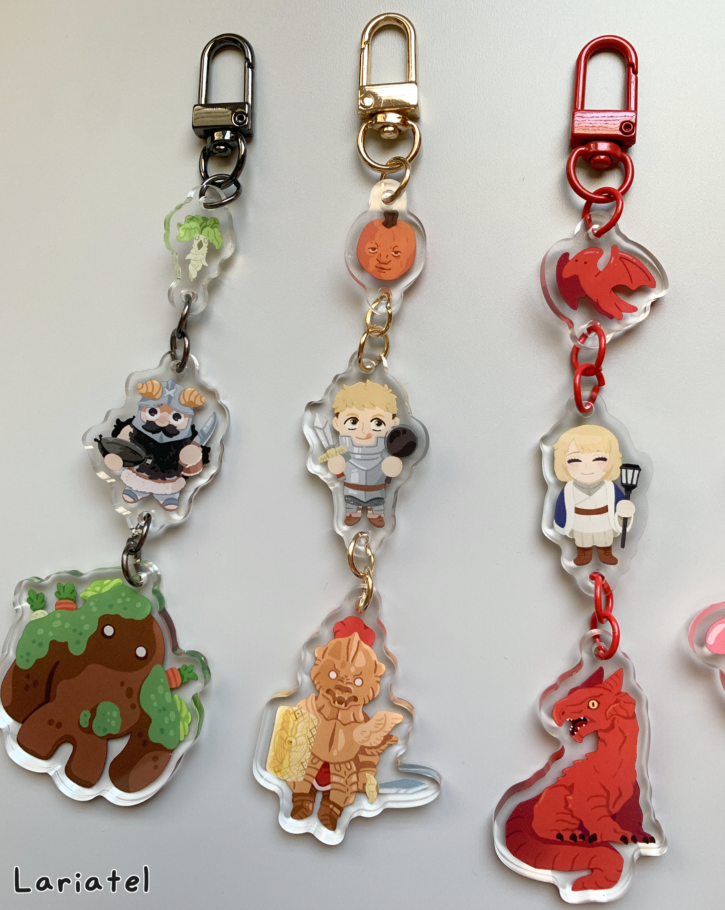 Dungeon Meshi Linked Keychains