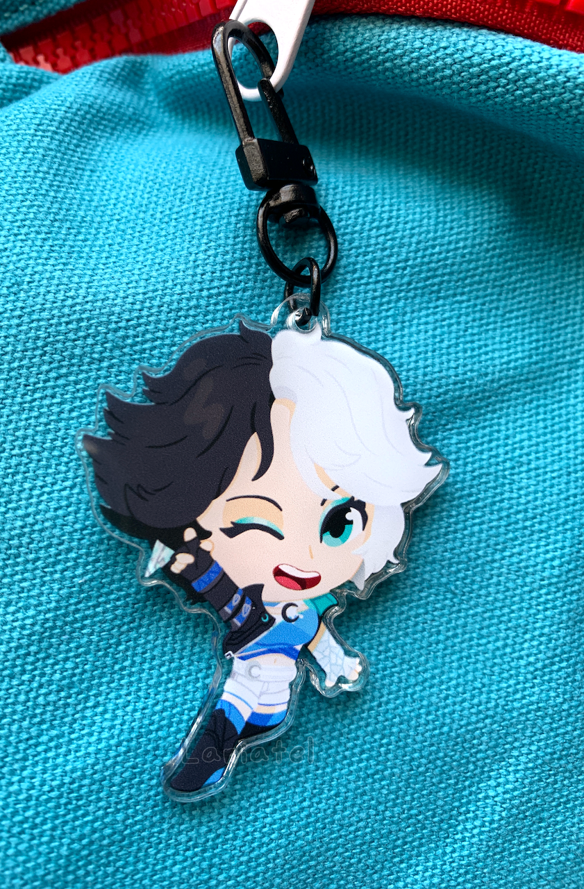 Luna Snow Keychain