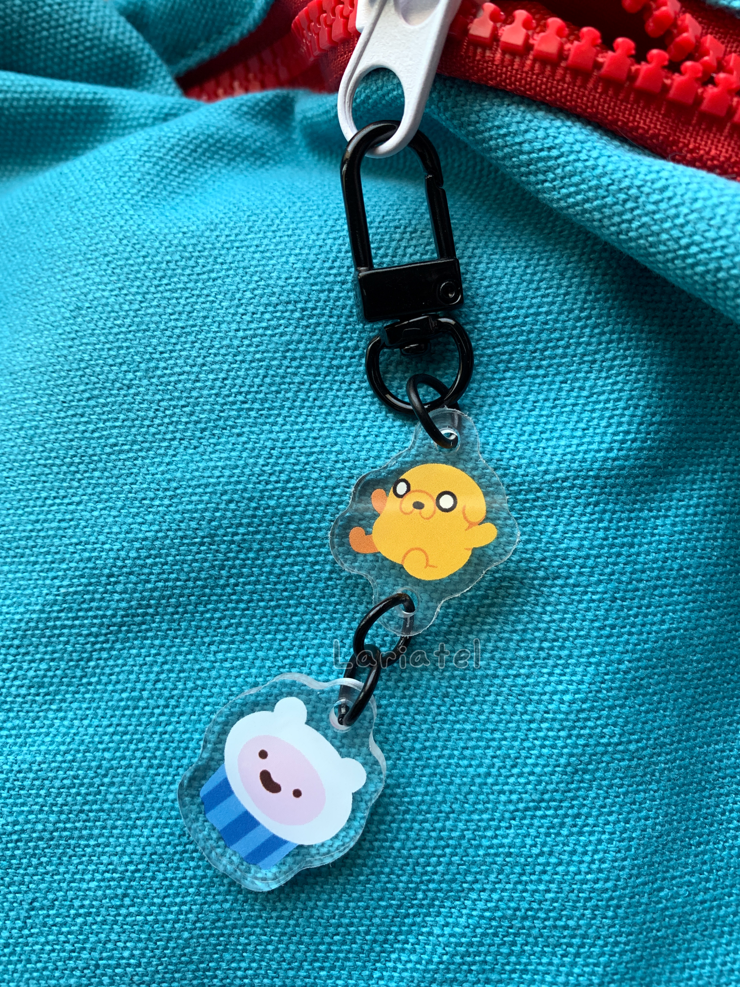 Finn Cake Linked Charm