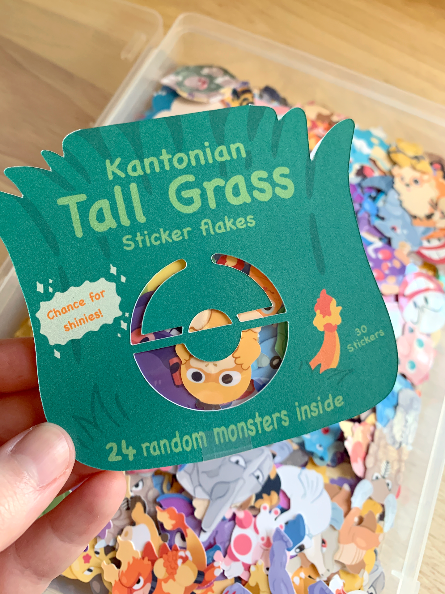 Kantonian Grass Sticker Flakes